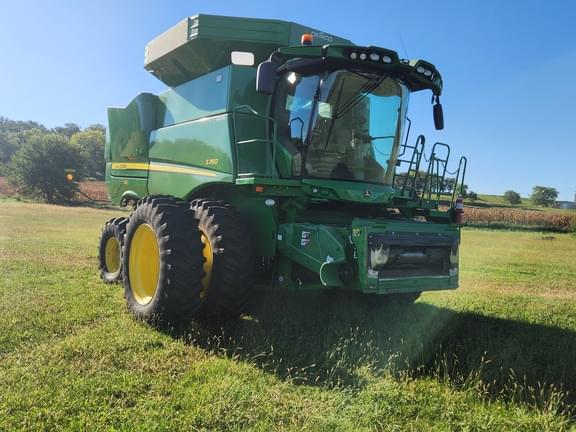 Image of John Deere S760 equipment image 1