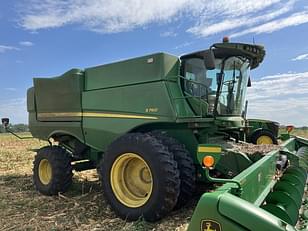 Main image John Deere S760 4