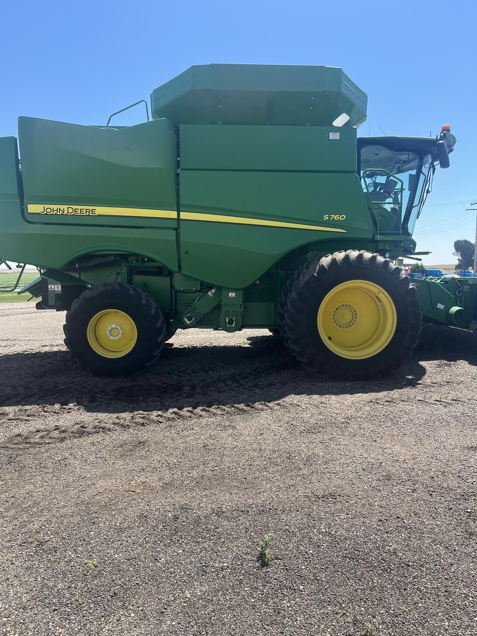 2019 John Deere S760 Equipment Image0