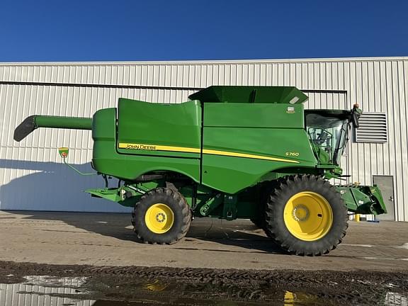 Main image John Deere S760 0