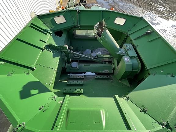 Main image John Deere S760 13
