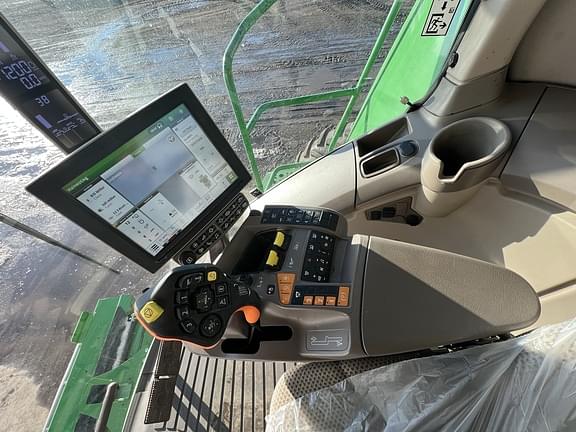 Main image John Deere S760 26