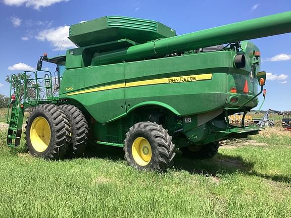 Image of John Deere S760 equipment image 3