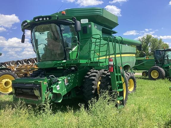 Image of John Deere S760 equipment image 2