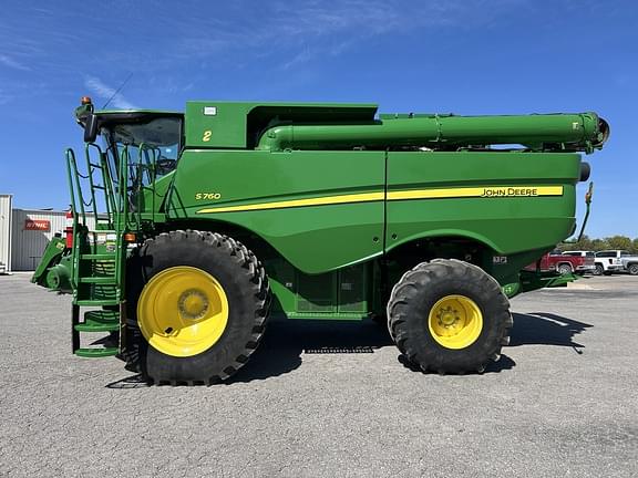 Image of John Deere S760 equipment image 1