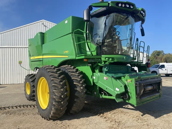 2019 John Deere S760 Equipment Image0