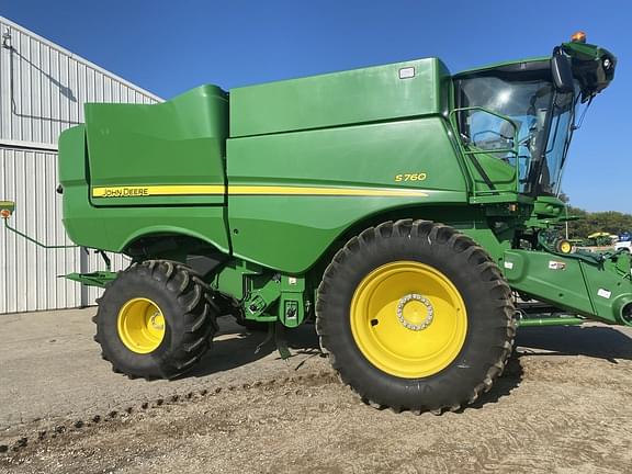 Image of John Deere S760 equipment image 3