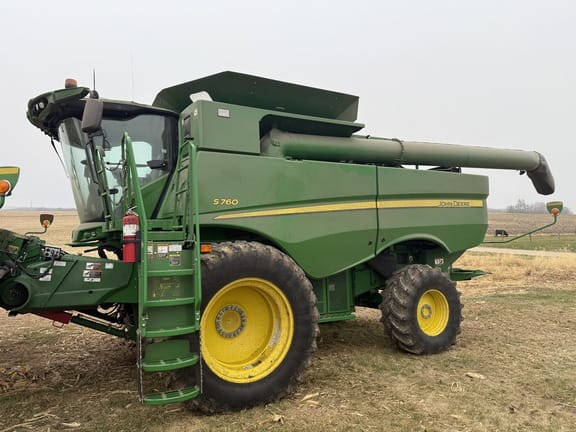 2019 John Deere S760 Equipment Image0