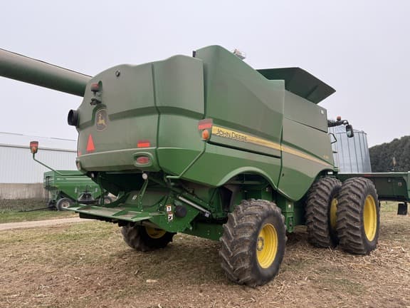 Image of John Deere S760 equipment image 4