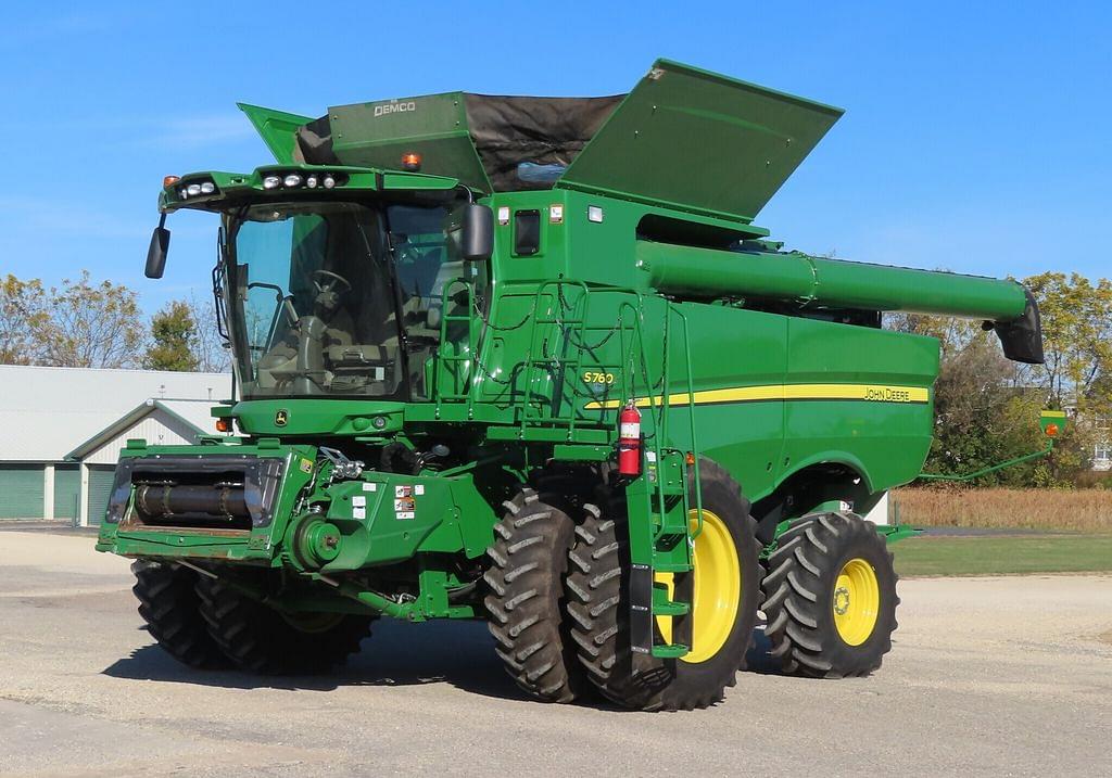 Image of John Deere S760 Primary image