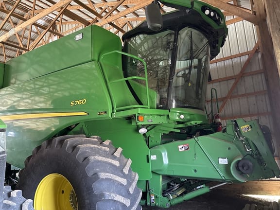 2019 John Deere S760 Equipment Image0
