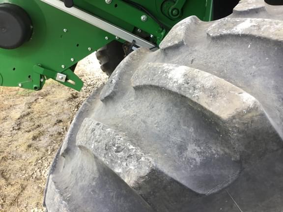Image of John Deere S760 equipment image 4