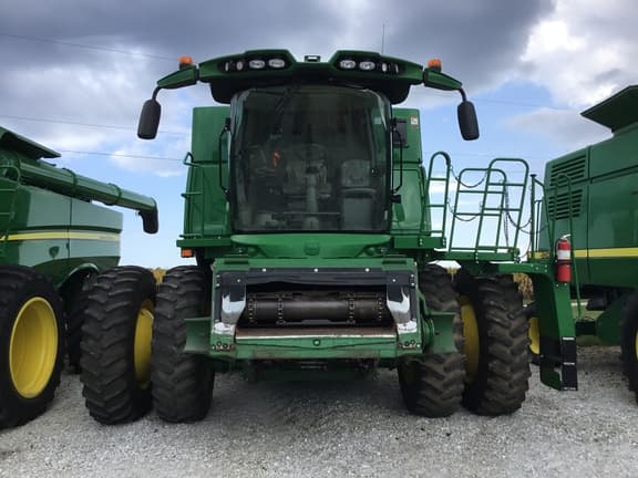 Image of John Deere S760 equipment image 2