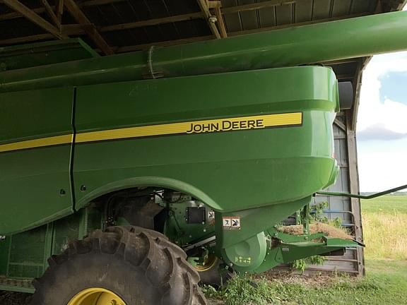 Main image John Deere S760 4