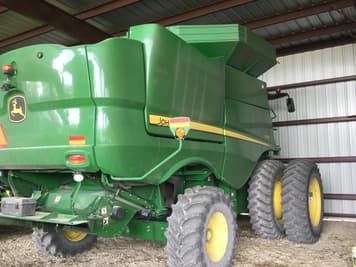 Main image John Deere S760