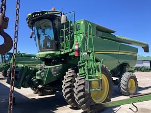 Main image John Deere S760 7