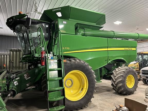 2019 John Deere S770 Equipment Image0