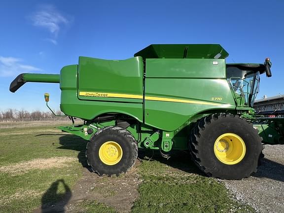 Image of John Deere S770 equipment image 4