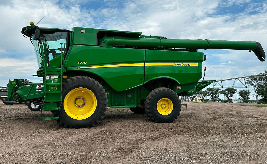 Image of John Deere S770 Primary Image