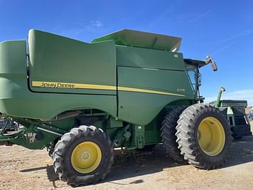 Main image John Deere S770