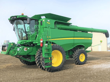 Main image John Deere S770