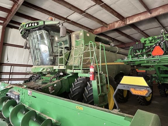 Image of John Deere S770 Primary image