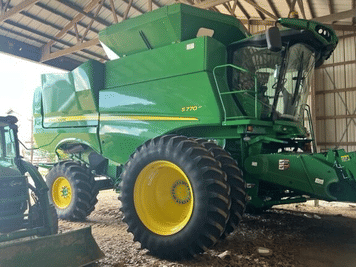 Main image John Deere S770
