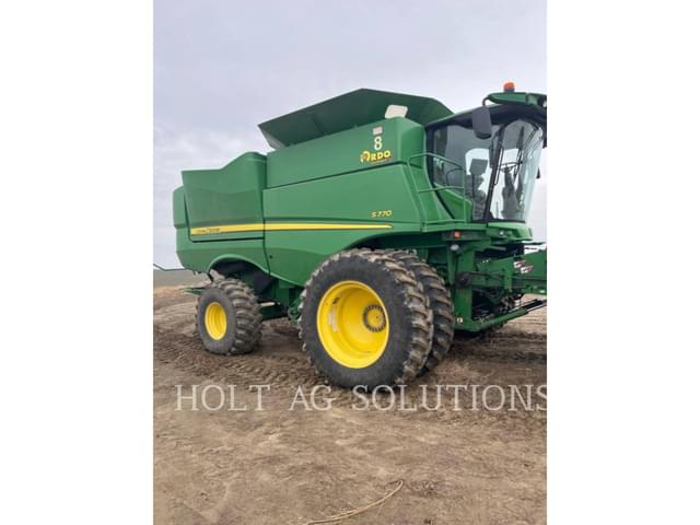 Image of John Deere S770 equipment image 1