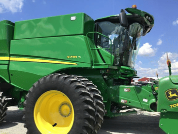 Main image John Deere S770