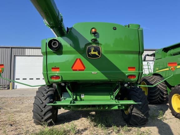 Image of John Deere S770 equipment image 4