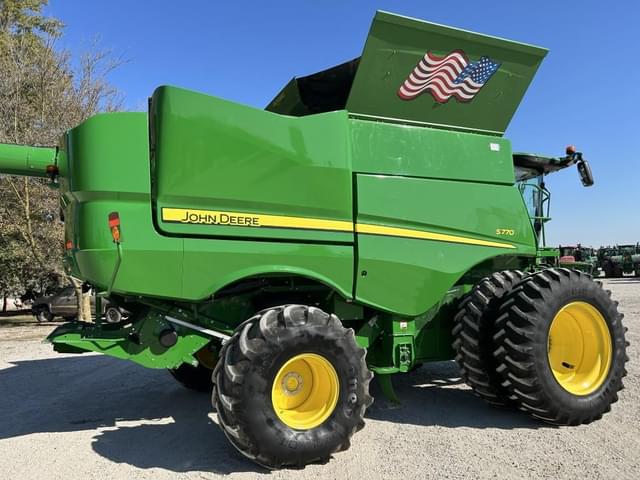 Image of John Deere S770 equipment image 4