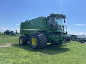 2019 John Deere S770 Image