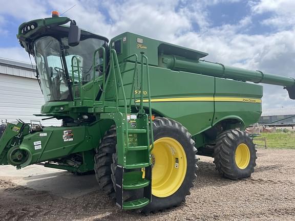 Image of John Deere S770 equipment image 2