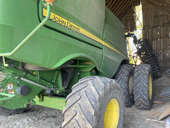 Image of John Deere S770 equipment image 3