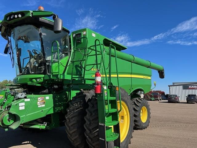 Image of John Deere S770 equipment image 2