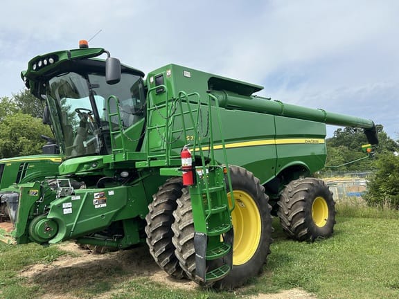 Main image John Deere S770