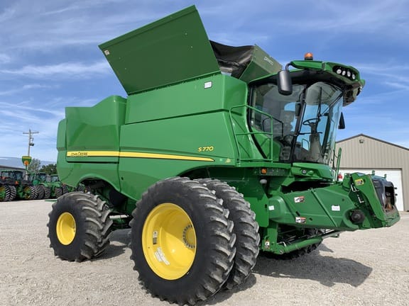 Main image John Deere S770