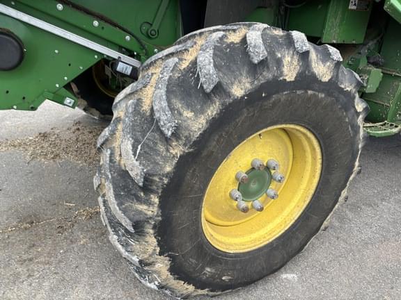 Image of John Deere S770 equipment image 4