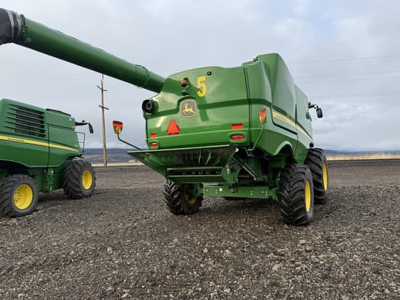 Image of John Deere S770 equipment image 2