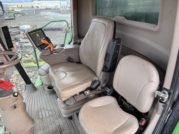 Image of John Deere S770 equipment image 4