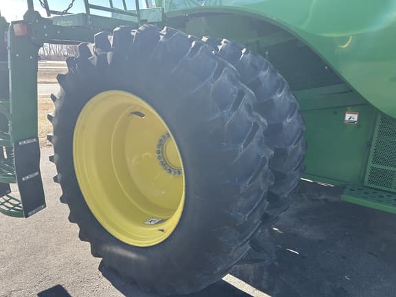 Image of John Deere S770 equipment image 2