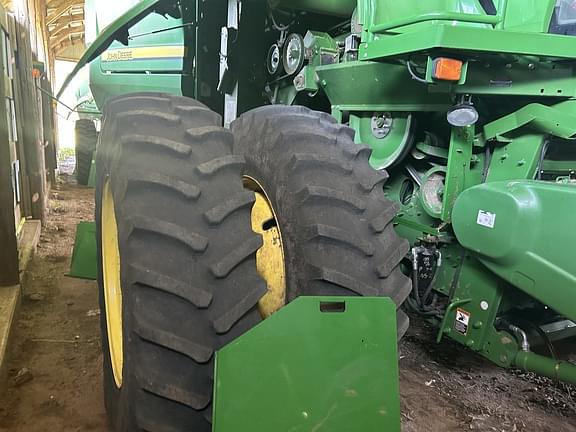 Image of John Deere S770 equipment image 4