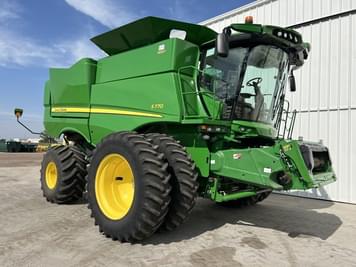 Main image John Deere S770