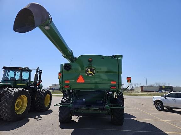 Image of John Deere S770 equipment image 3