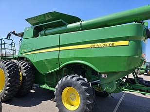 Main image John Deere S770 7