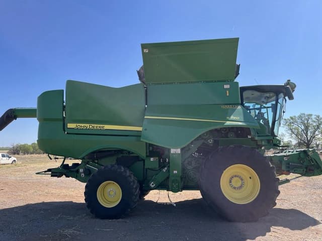 Image of John Deere S770 equipment image 3