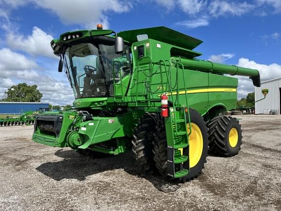 Image of John Deere S770 Primary image