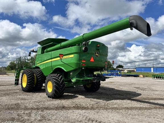 Image of John Deere S770 equipment image 2