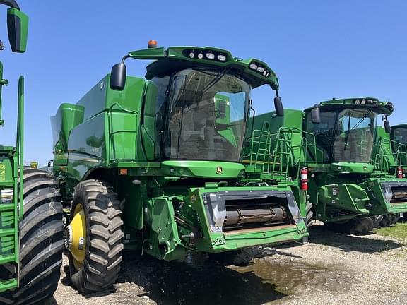 Image of John Deere S770 equipment image 1