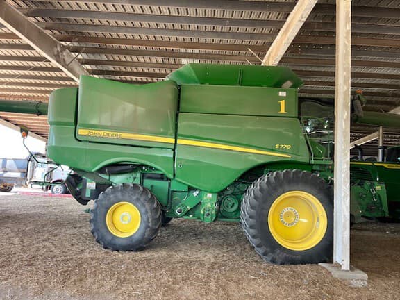 Image of John Deere S770 Primary image